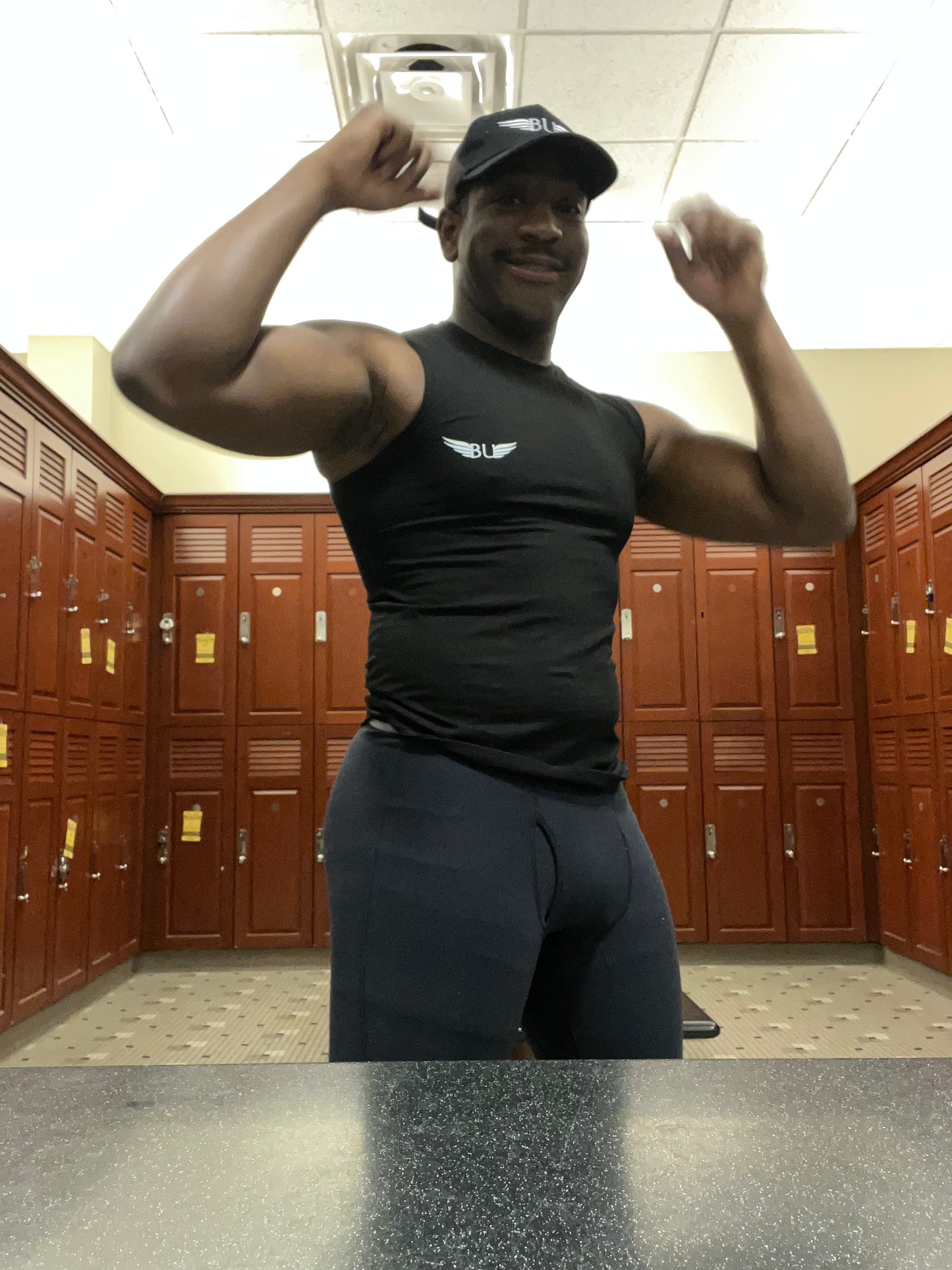 BU Gym muscle sleeveless shirt